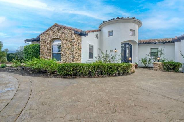 Fallbrook, CA closing